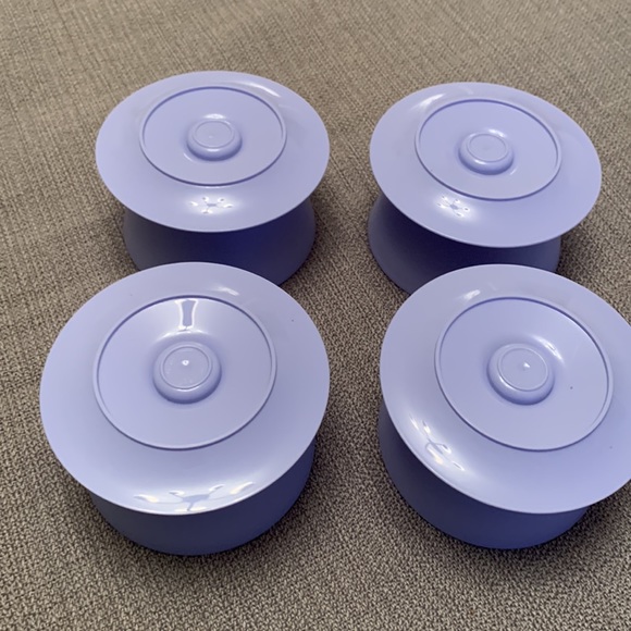 Tupperware Set of 4 Purple Dessert Bowls with Attached Saucer Like New - Picture 4 of 10
